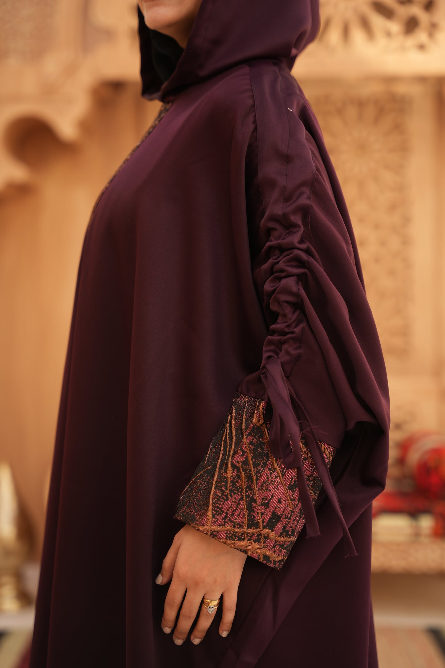 Monajat Abaya
