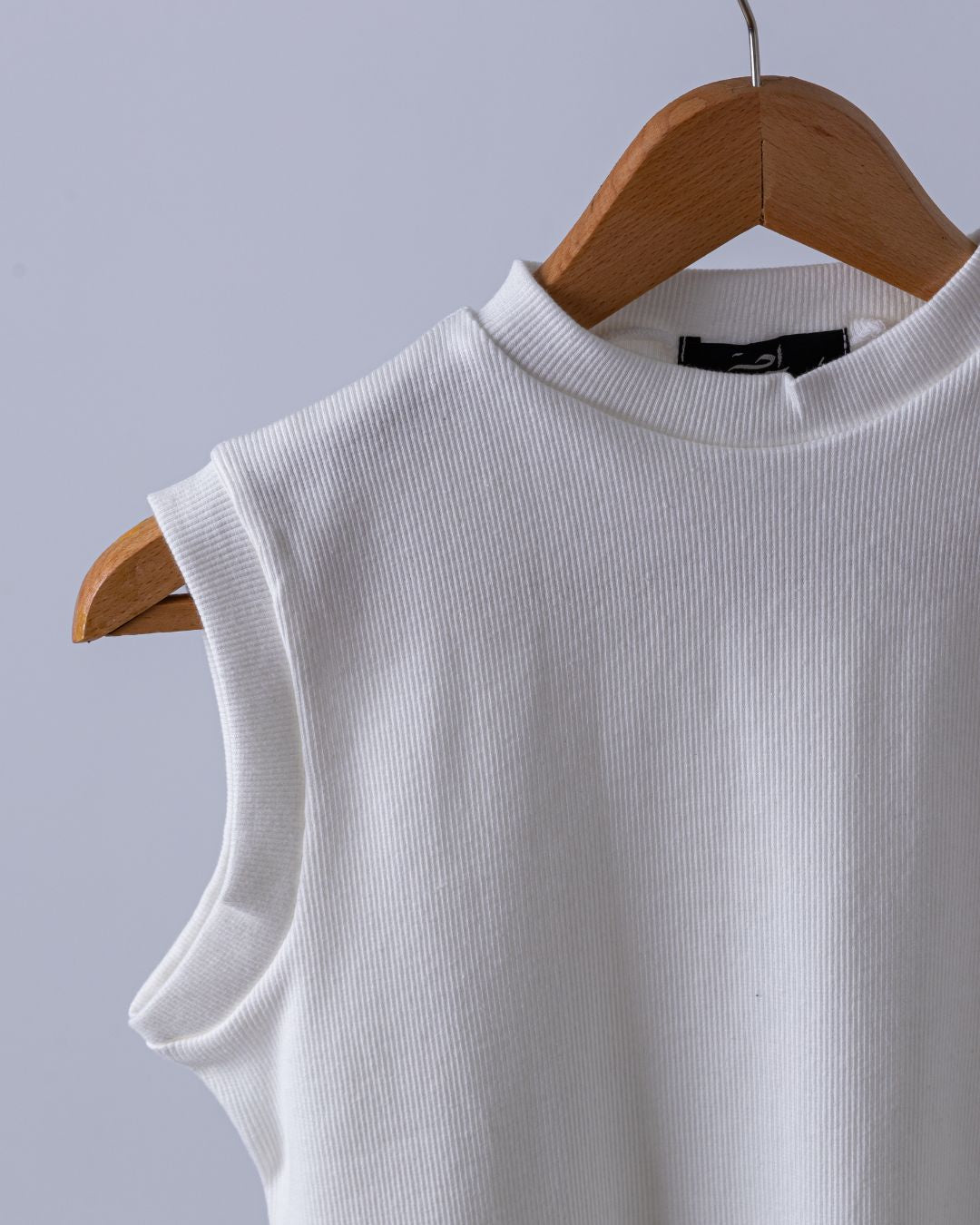 White Basic Top sleeveless